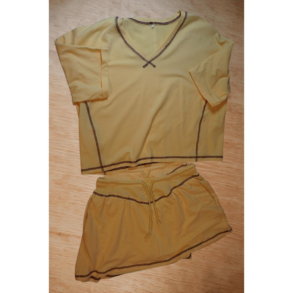 Womens Yellow 2 Piece Skort Set V-Neck Top Activewear Athleisure Small - Picture 3 of 15
